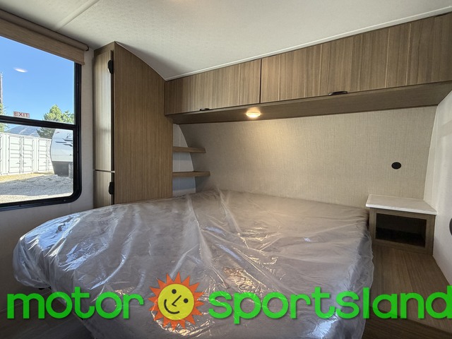 Salem 242BHXLX — bedroom