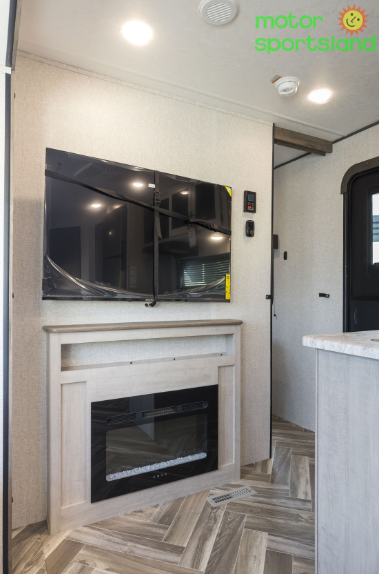 Zinger 270BH — living dinette