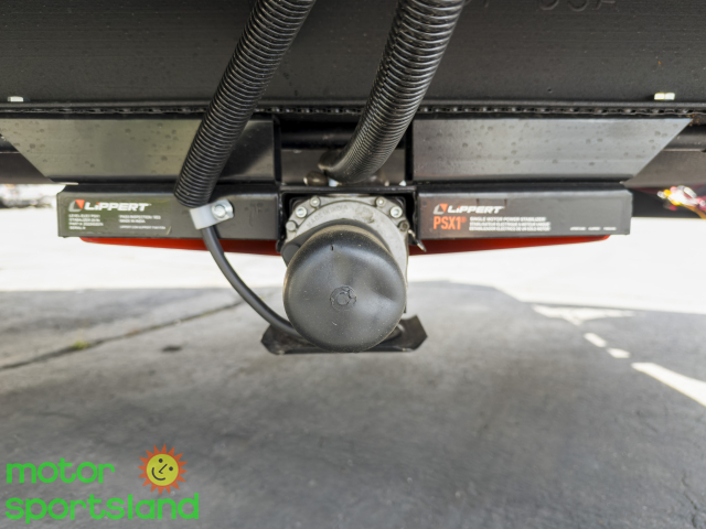 Zinger 270BH — tongue jack