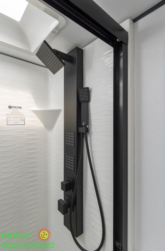 Raptor 441 — shower