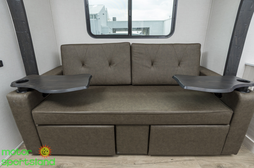 R-POD 185 — living dinette