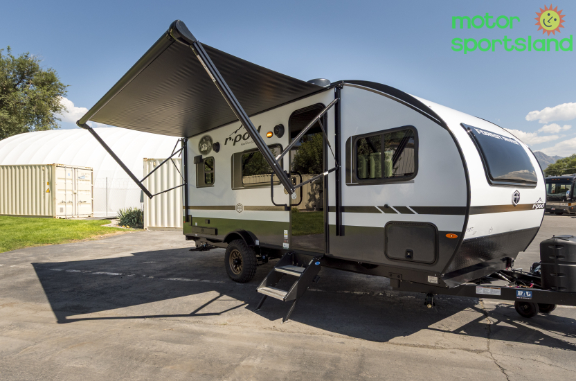 R-POD 185 — awning
