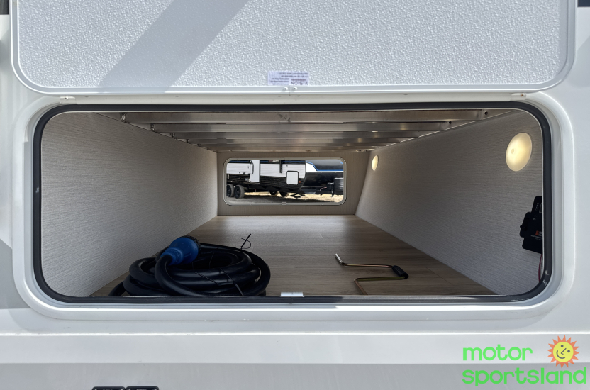 Thrive 24RKS — pass through storage