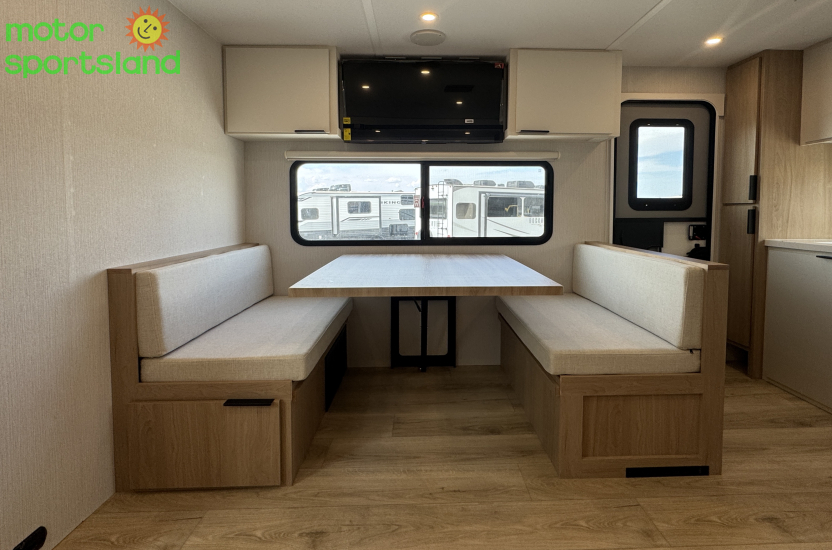 Thrive 24RKS — living dinette