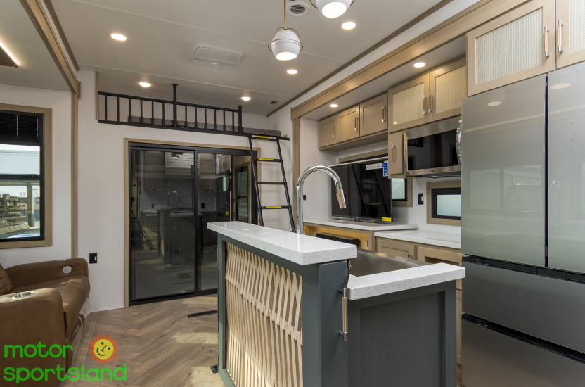 Raptor 430 — kitchen