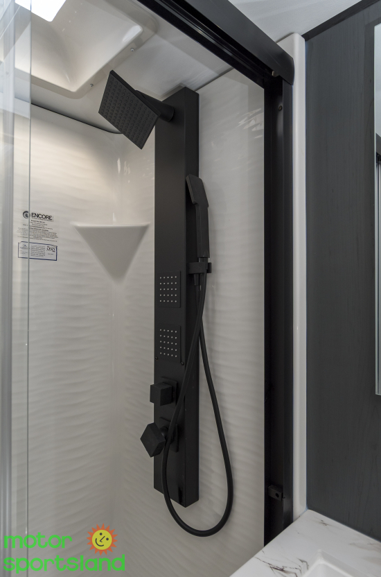 Raptor 430 — shower
