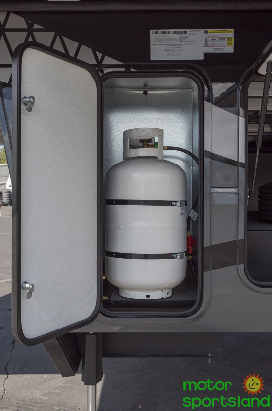 Raptor 430 — pass through storage