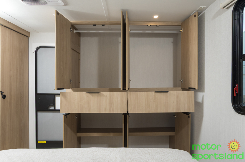 Thrive 26FKD — closet storage