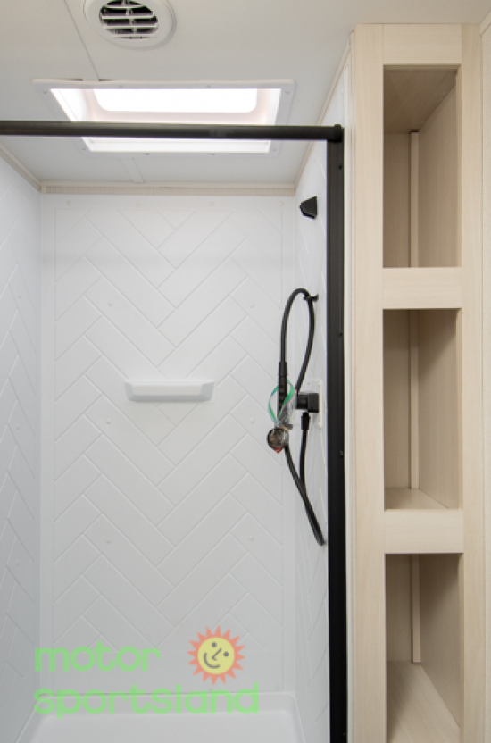 Access 24RB — bathroom