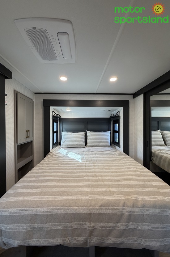 Stealth 4114GX — bedroom