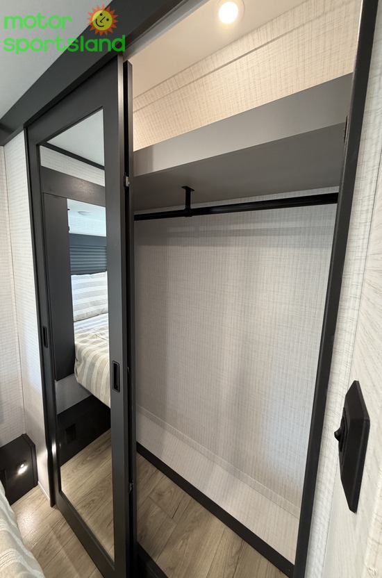 Stealth 4114GX — bunk