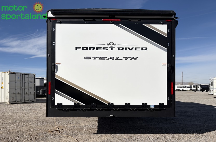 Stealth 4114GX — exterior rear