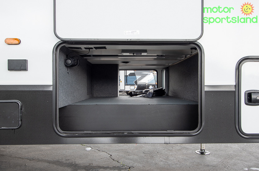 Durango 286BHD — pass through storage