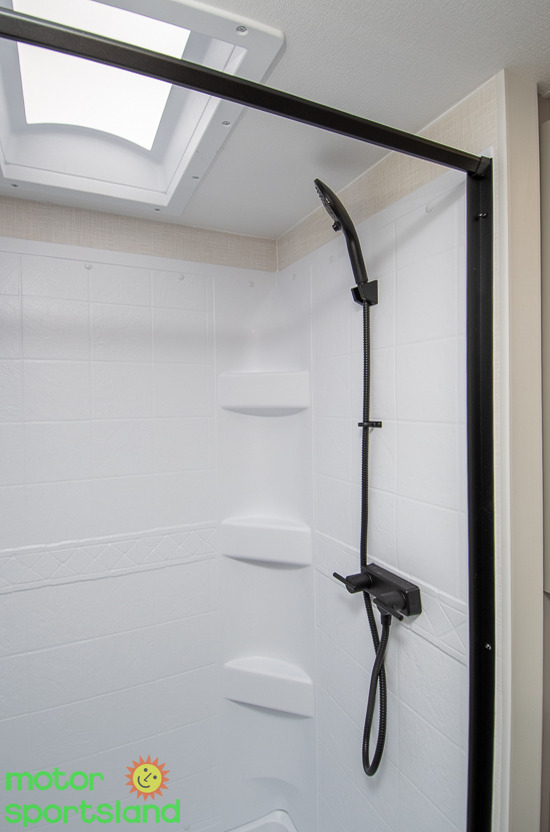 Durango 286BHD — shower
