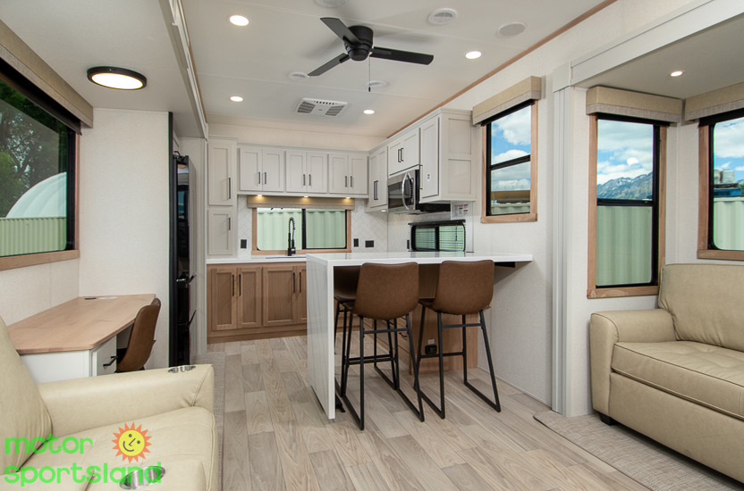 Sandpiper 3800RK — floorplan