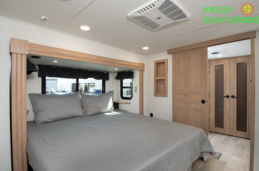 Sandpiper 3800RK — bedroom