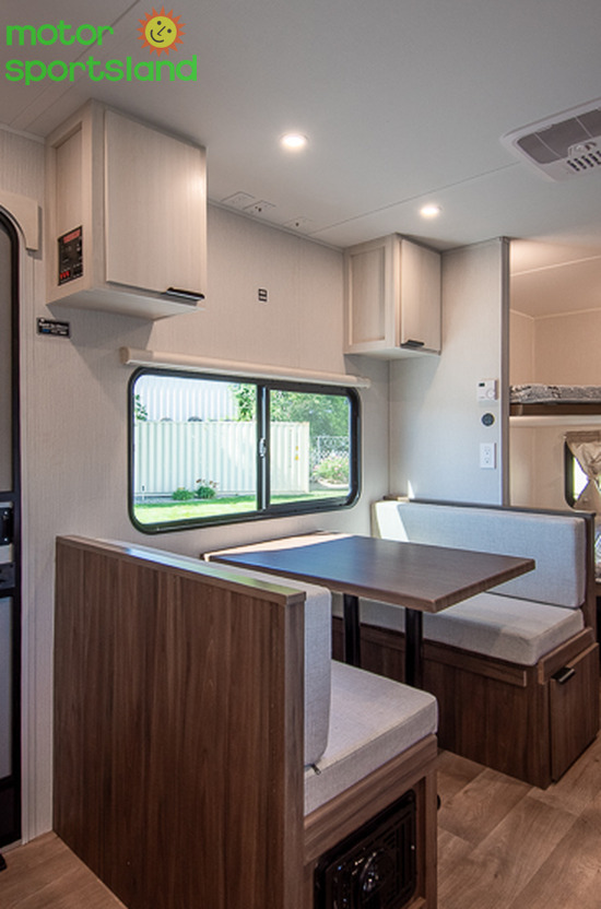 Access 18DBH — kitchen