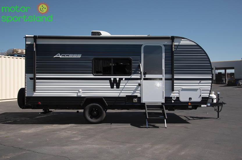 Access 18DBH — exterior side