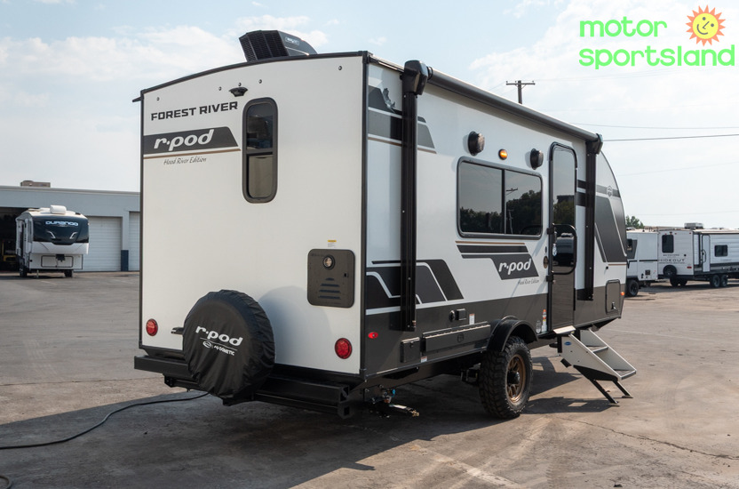 R-POD 192 — exterior rear