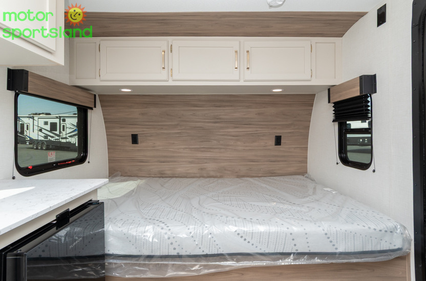 Sportsmen 130RD — bedroom