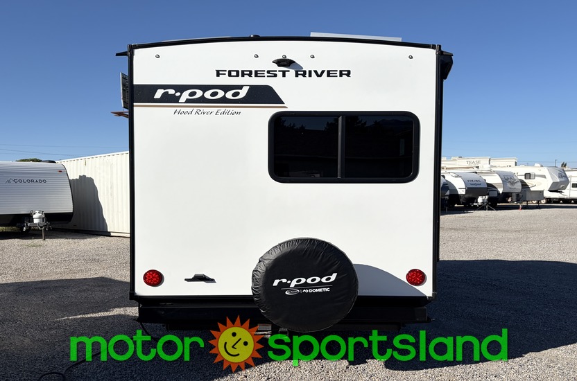 R-POD 194 — exterior rear
