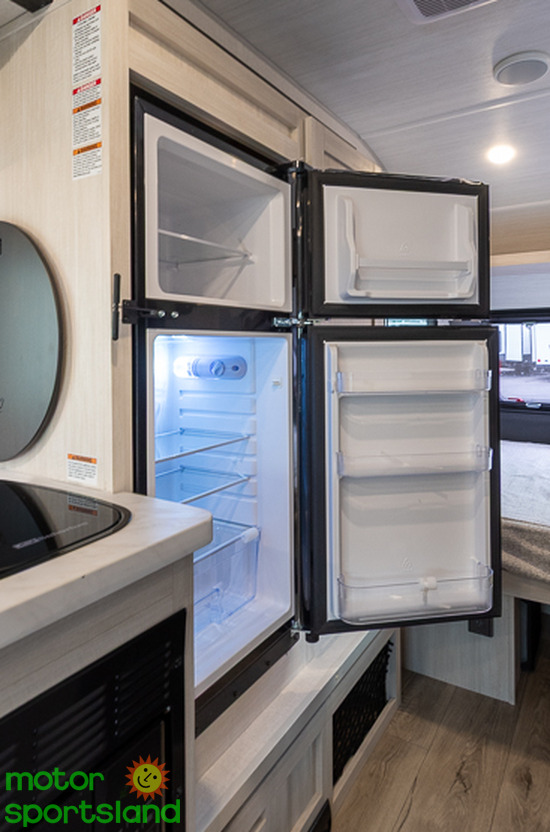 R-POD 190 — refrigerator