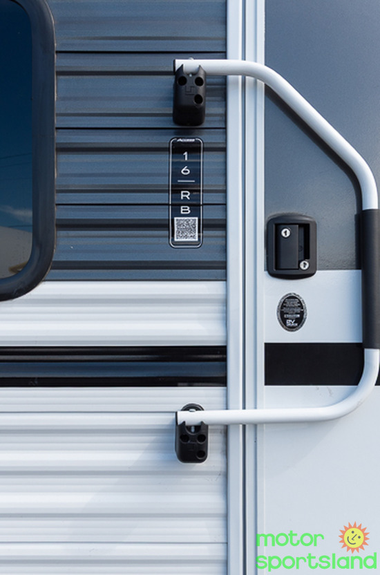 Access 16RB — entry door