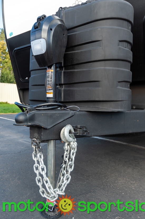Stealth 2900 — stabilizer jack