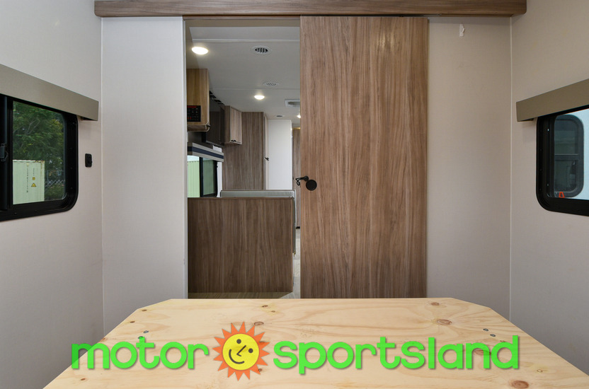 Access 25ML — entry door